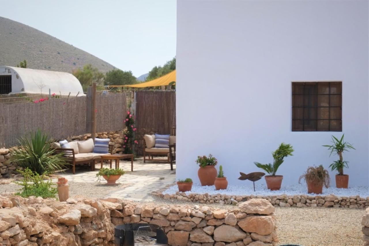 Cortijo La Ciclona Apartment Fernan Perez Exterior photo
